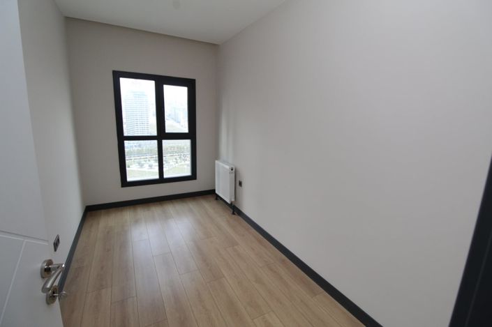 Image No.18-Appartement de 2 chambres à vendre à Esenyurt