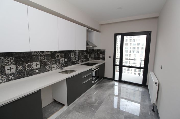 Image No.15-3 Bed Apartment for sale