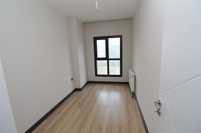 Image No.19-3 Bed Apartment for sale