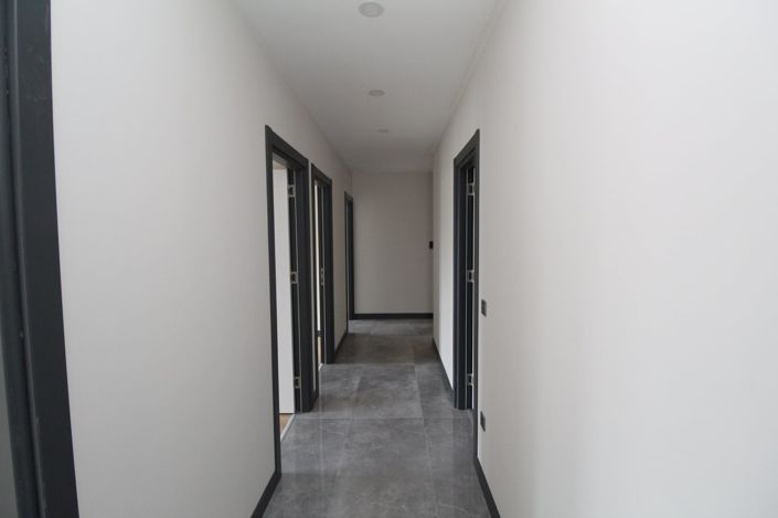 Image No.28-3 Bed Apartment for sale