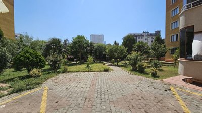 Exterior 6