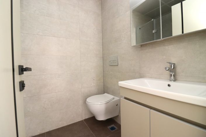 Image No.21-2 Bed Apartment for sale