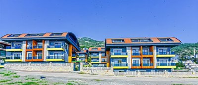 Exterior 6