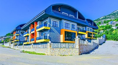 Exterior 7