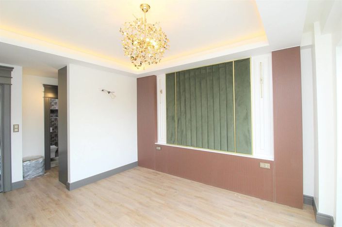 Image No.15-5 Bed House/Villa for sale