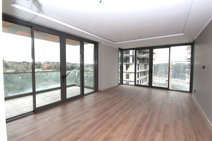 Image No.17-3 Bed Apartment for sale