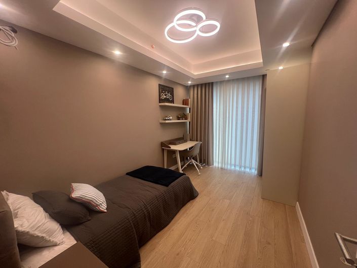 Image No.11-3 Bed Apartment for sale