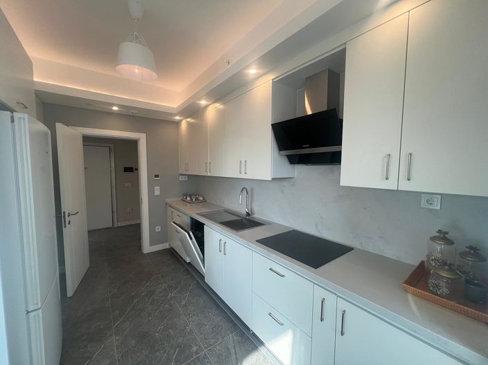 Image No.8-3 Bed Apartment for sale
