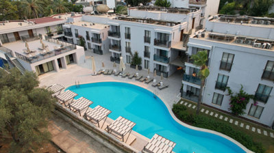 Exterior 3