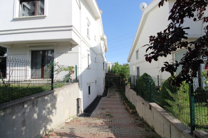 Image No.5-Maison / Villa de 5 chambres à vendre à Çayyolu