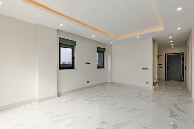 Interior 2
