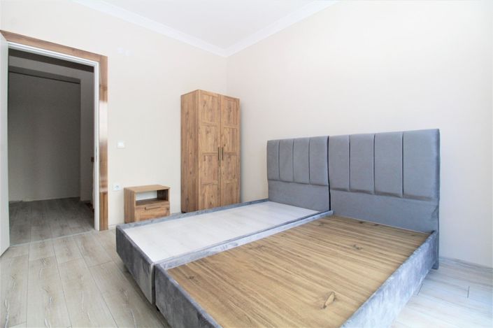Image No.15-2 Bed Apartment for sale