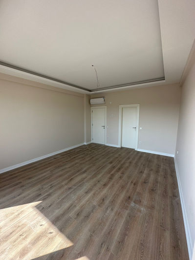 Image No.12-4 Bed House/Villa for sale