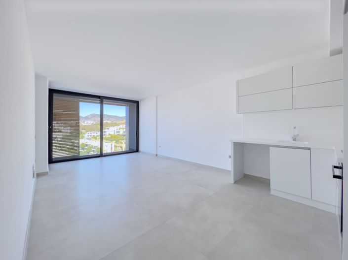 Image No.30-2 Bed Apartment for sale