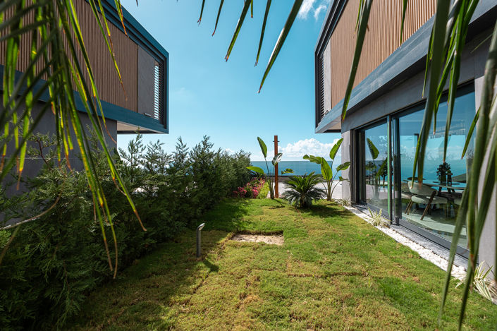 Image No.9-8 Bed House/Villa for sale