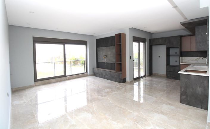 Image No.20-2 Bed Apartment for sale