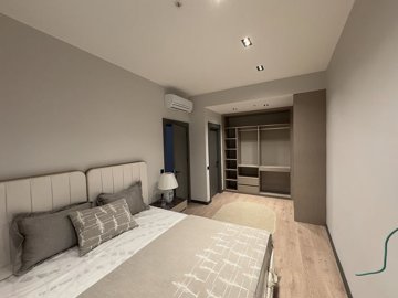 Interior 2