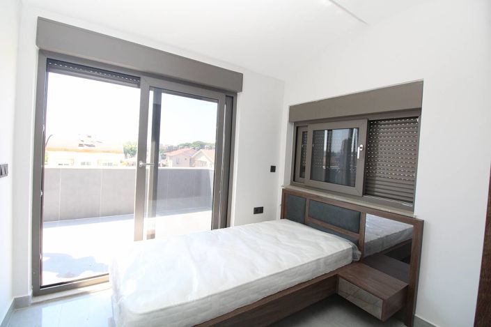 Image No.23-4 Bed Apartment for sale