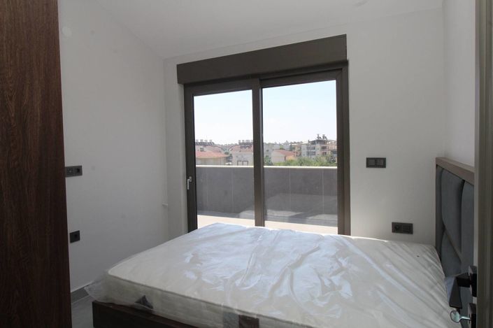 Image No.28-4 Bed Apartment for sale
