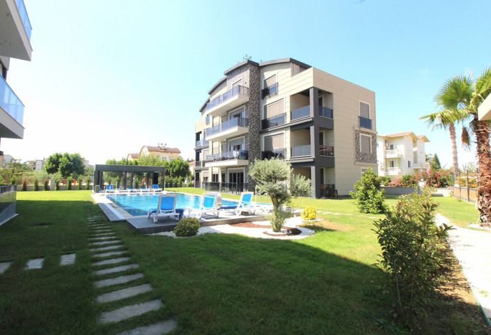 Image No.5-4 Bed Apartment for sale