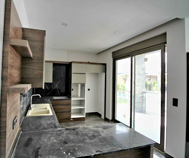 Image No.19-2 Bed Apartment for sale