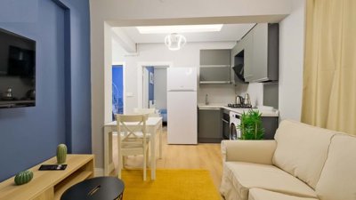 Interior 3