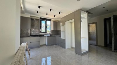 Interior 2