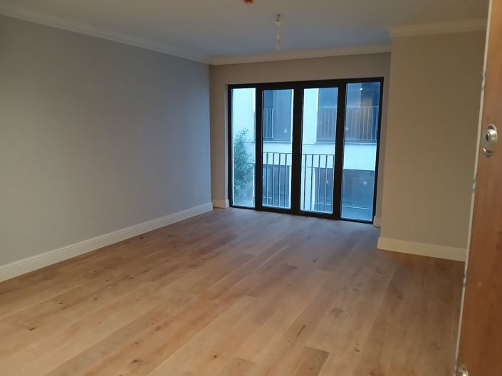 Image No.20-3 Bed Apartment for sale