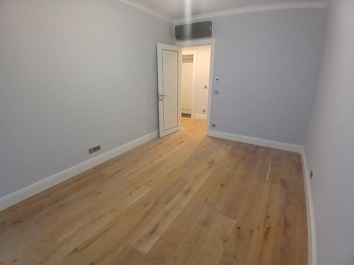 Image No.23-3 Bed Apartment for sale