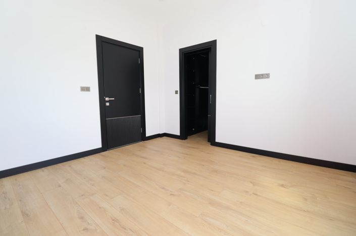 Image No.33-4 Bed House/Villa for sale