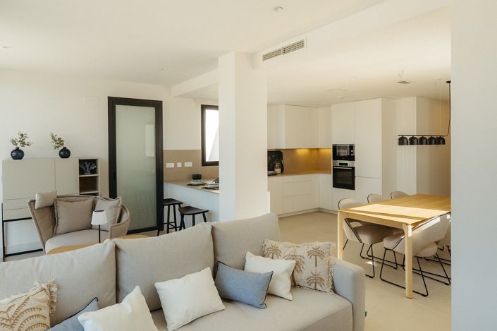 Image No.9-2 Bed Apartment for sale