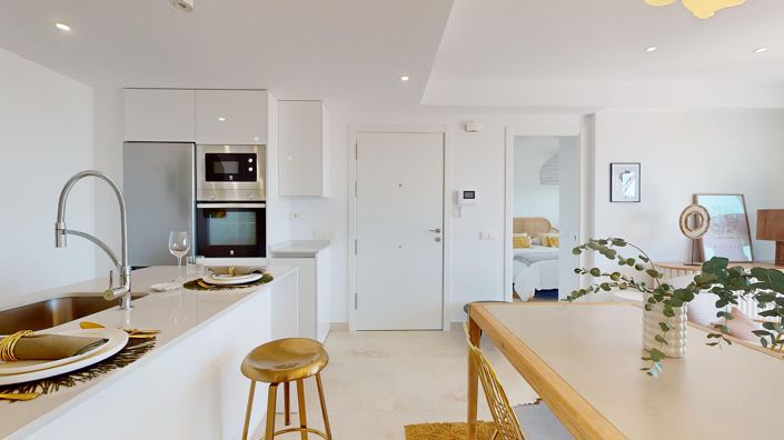 Image No.23-3 Bed Apartment for sale