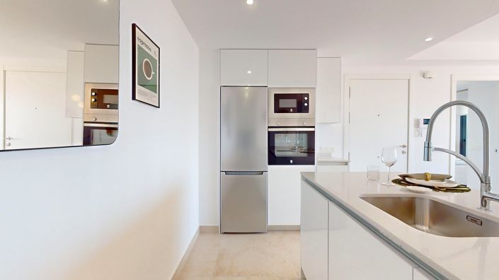 Image No.27-3 Bed Apartment for sale