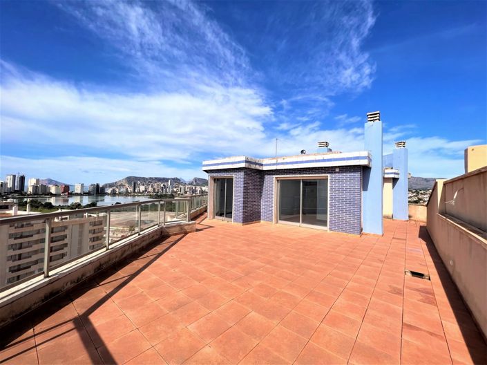 Image No.7-3 Bed Apartment for sale