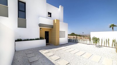 Exterior 3