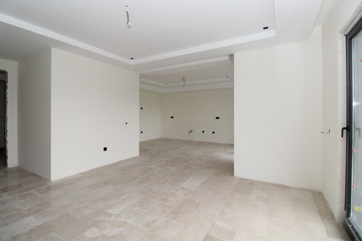 Image No.10-5 Bed House/Villa for sale