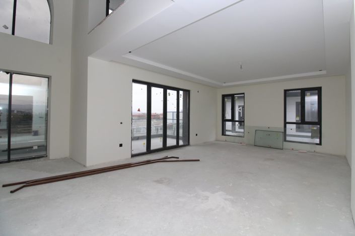 Image No.6-5 Bed House/Villa for sale