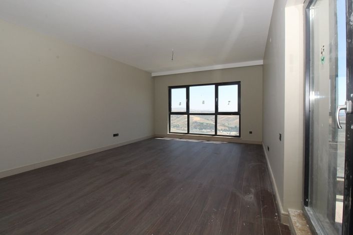 Image No.19-3 Bed Apartment for sale