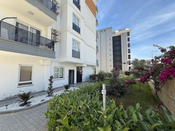 Exterior 6