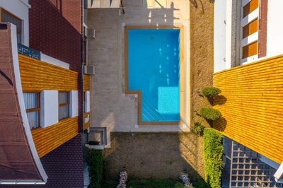 Exterior 9
