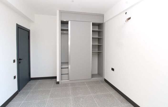Image No.17-1 Bed Apartment for sale