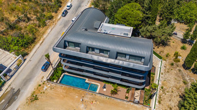 Exterior 3