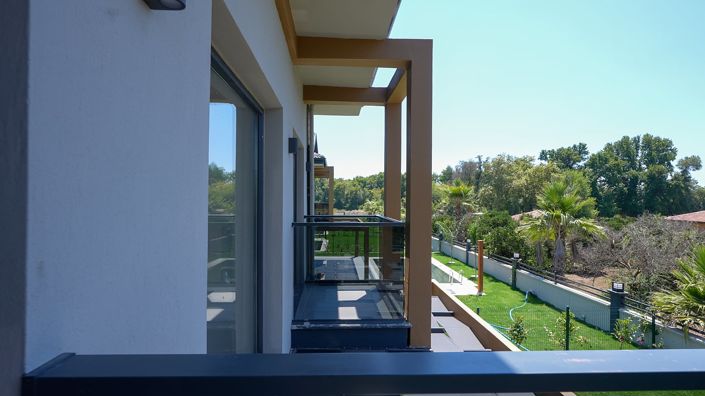 Image No.10-4 Bed House/Villa for sale