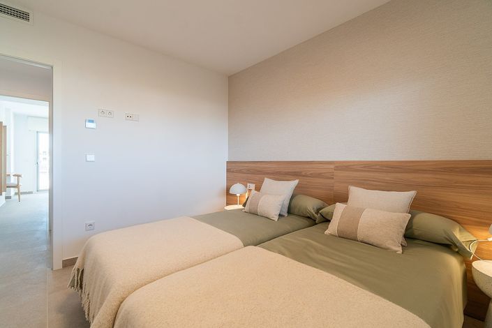 Image No.23-3 Bed Apartment for sale