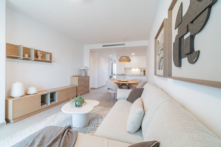 Image No.9-3 Bed Apartment for sale
