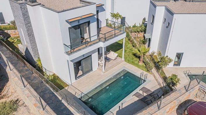 Image No.2-4 Bed House/Villa for sale
