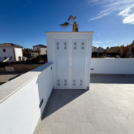 Exterior 6