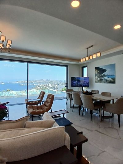 Image No.8-5 Bed House/Villa for sale