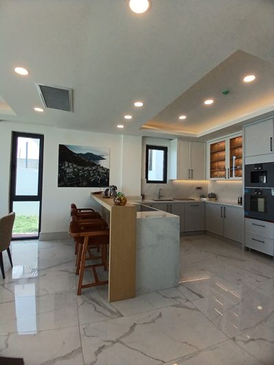 Image No.9-5 Bed House/Villa for sale
