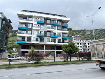 Exterior 4